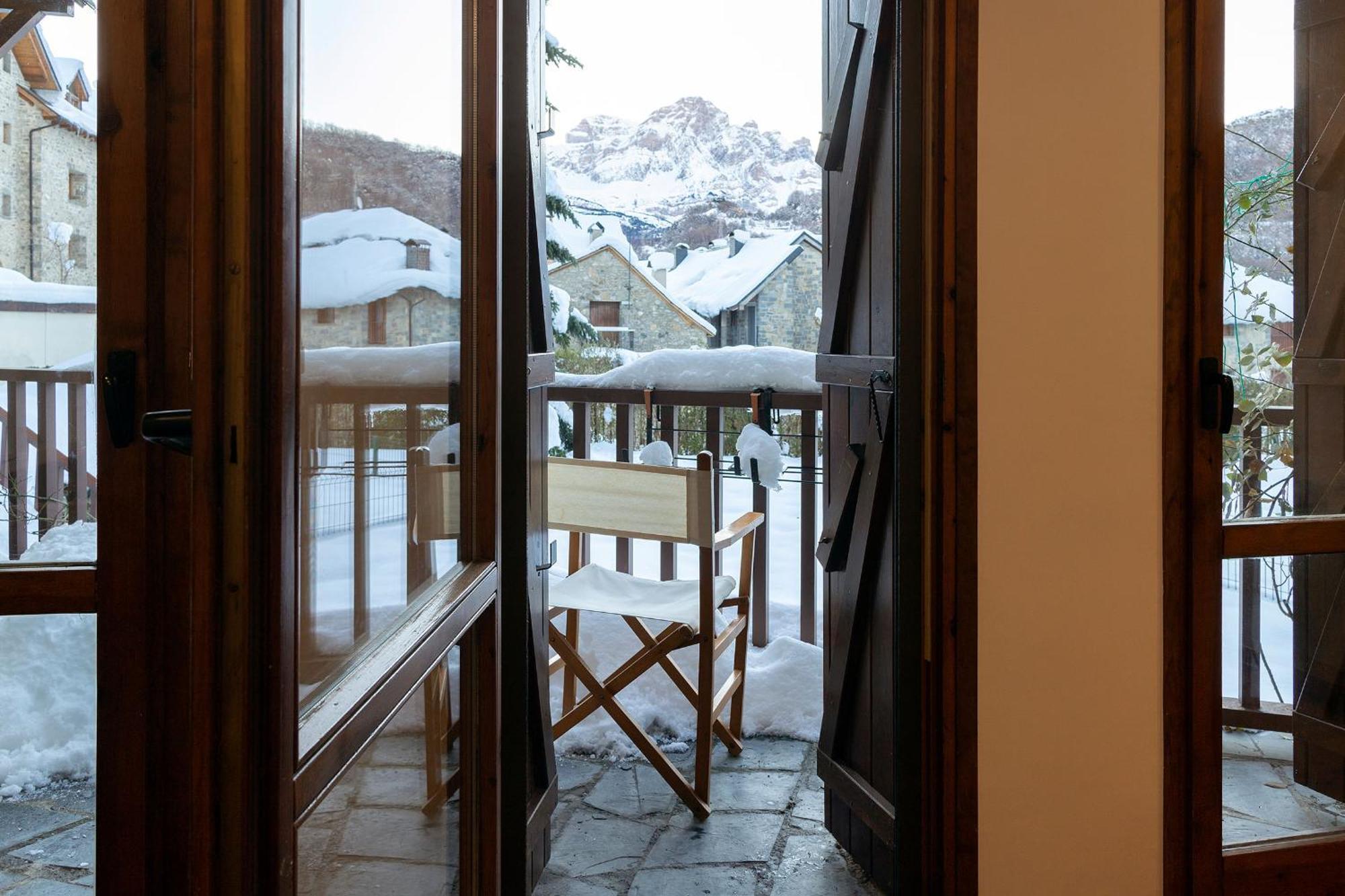 Bubal - Con Piscina Y Vistas A Los Pirineos El Pueyo de Jaca Exteriér fotografie